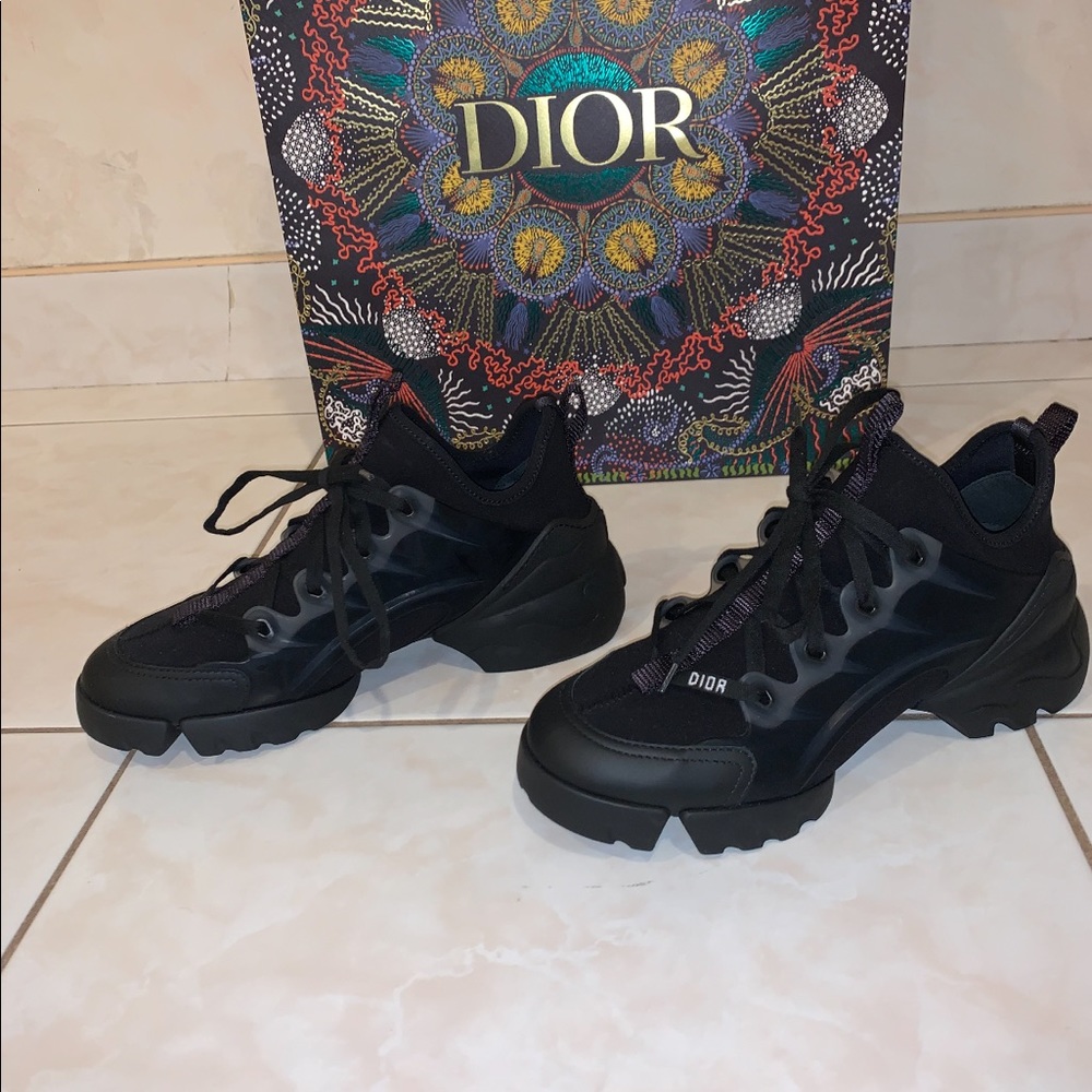 Brand new with box bag and receipt black Christian Dior Womens d connect sneaker - Picture 3 of 9
